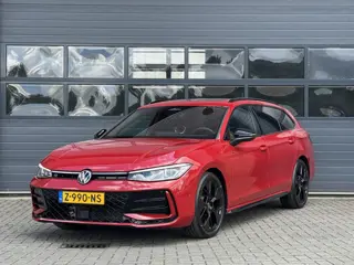VOLKSWAGEN PASSAT VARIANT 1.5 eTSI R-LINE BUSINESS I WINTERPAKKET I SCHUIF/KANTELDAK I 360° CAMERA I