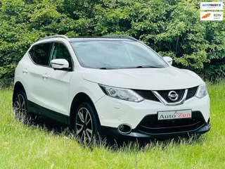 Nissan Qashqai 1.2 Tekna/AutomaatClima/CruiseNavi/Pano/Trekhaak