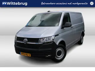 Volkswagen Transporter 6.1 2.0 TDI 110pk L1H1 30 Comfortline / Navigatie / Parkeersensoren A. / Crui