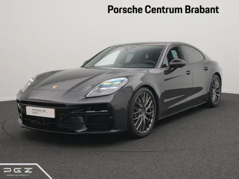 Porsche Panamera 4 E-Hybrid
