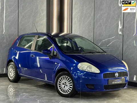 Fiat Grande Punto 1.2 Dynamic |Navi|Stuurbed|elek. Ramen|NAP|Boekjes