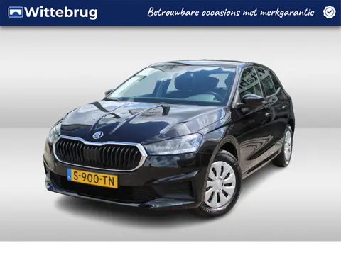 Škoda Fabia 1.0 TSI 95pk Ambition / Navigatie / APP Connect / LED / Parkeersensoren A / Airco