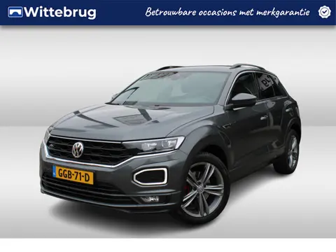 Volkswagen T-Roc 1.5 TSI 150pk R-Line DSG Automaat / Navigatie / LM 18 inch / LED / Parkeersensoren 