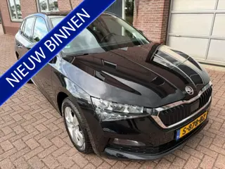 Škoda Scala 1.0 TSI 81 kw Ambition LM velgen , Carplay