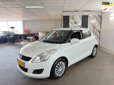 Suzuki Swift 1.2 Comfort EASSS Apk Nieuw,2e Eigenaar,Airco,Stoelverwarming,N.A.P,5Deurs,2sleutels,To