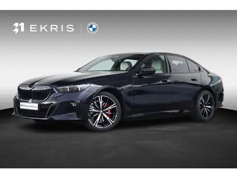 BMW 5-serie 530e M Sport Edition | SoH 100% | Sport Pakket Pro | Pano Dak | Trekhaak | Elektr. Achte