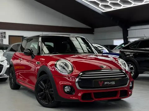 Mini 3-Deurs 1.5 John Cooper Works Pakket Bluetooth LED