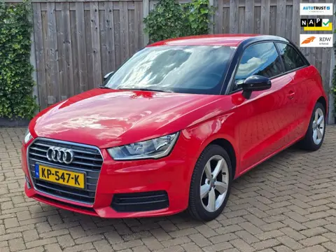 Audi A1 1.0 TFSI Design Pro Line Automaat Nav,PDC,LMV, Stoelverwarming.