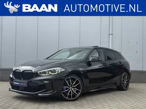 BMW 1-serie M135i xDrive High Executive | Pano | Head-up | Harman/Kardon | Dealer onderhouden