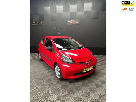 Toyota Aygo 1.0-12V | Nieuwe APK |
