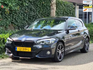 BMW 1-serie M Sport Edition H&K Apple CarPlay LM NAP Keyless Adaptieve LED 118i Edition Sport Line S