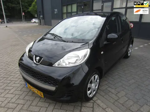 Peugeot 107 1.0-12V XS 2010 Airco 5-Deurs NAP! APK!
