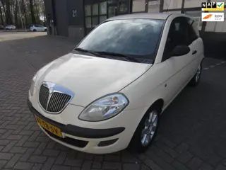 Lancia Ypsilon 1.2 2006 Airco NAP! APK!