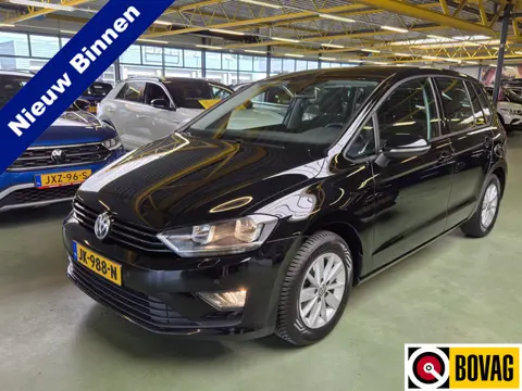 Volkswagen Golf Sportsvan 1.2 TSI -110pk- Automaat | Trekhaak | Climate Control | Stoelverwarming | 