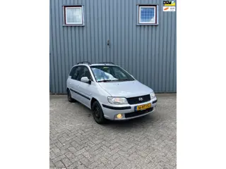 Hyundai Matrix 1.6i GLS/inruilkoopje/ rijdt en schakelt zeer goed