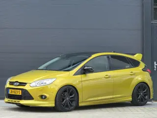 Ford Focus RS ONE OFF SHOWCAR STAGE 1+ 1.6 EcoB. Trend Sp.