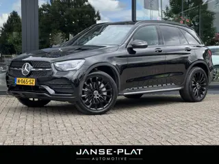 Mercedes-Benz GLC 300e 4MATIC AMG Pano | Trekhaak | Camera |