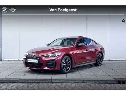 BMW i4 M60 M-Sport Pro 19 Inch / Glazen Schuifdak / Comfort Acces / Getinte Ramen Achter / Electrisc