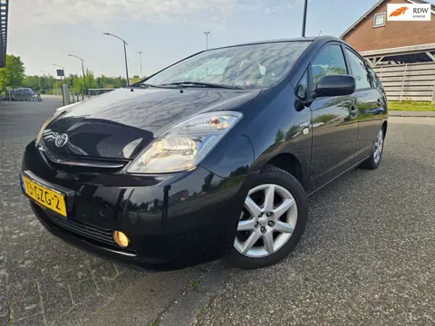 Toyota Prius 1.5 VVT-i Business Edition GARANTIE Leer Bekleding
