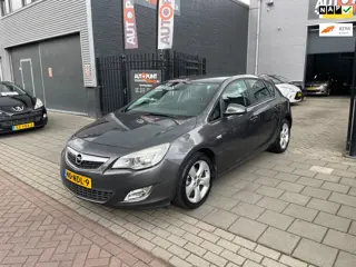 Opel Astra 1.6 Edition Trekhaak Airco NAP APK
