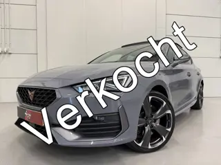 CUPRA Leon 1.4 e-Hybrid VZ Copper Edition 25.893KM/PANO/SFEER/LED/ACC/ADAPTIVE-ONDERSTEL/CARPLAY/KEY
