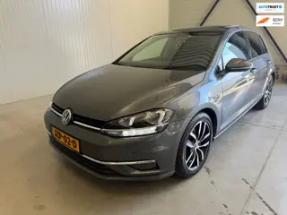 Volkswagen GOLF Highline 1.4 tsi dsg panoramadak massagestoel navi led