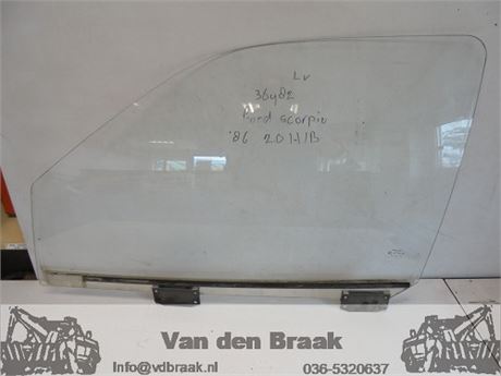 Ford Scorpio 4 drs Sedan 1985-1991 Portierraam links voor