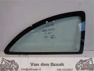 Opel Corsa 3 deurs 2000-2006 Zijruit rechts achter