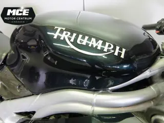 Triumph Daytona 955i (2002)