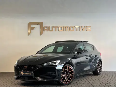 Cupra Leon 1.4 e-Hybrid VZ Business Pano|Sfeer|Camera|Keyless