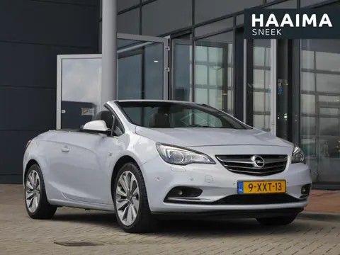 Opel Cascada 1.6 Turbo Cosmo | 170 PK | Cabriolet | Stoel en stuurverwarming | Navigatie | Achteruit