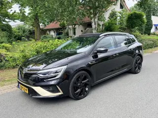Renault Mégane Estate 1.6 E-Tech Plug-In Hybrid 160PK•Pano•Bose•ACC