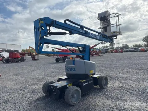 Genie Z-33/18 (bj 2015)
