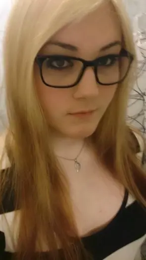 Lis, Shemale 24 jaar zoekt xxxxxxx voor vanavond!