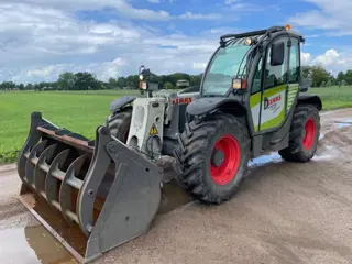 Claas Scorpion 7045 Verreiker (bj 2008)