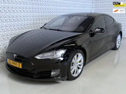 Tesla Model S 85D Base / GOEDKOOPSTE VAN DE EU! (2015)