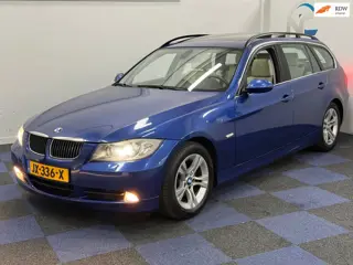 BMW 3-serie Touring 325i High Executive / ZEER NETTE AUTO / NAP / PANORAMADAK