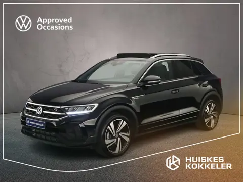Volkswagen T-Roc R-Line 1.5 TSI 150pk DSG Automaat Panoramadak, Adaptive cruise control, Achteruitri