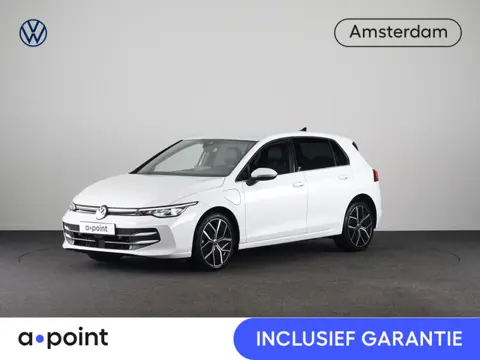 Volkswagen Golf 1.5 eHybrid 50 Edition 204 PK | Automaat (DSG) | Navigatie | Camera | 18 Inch | Verl