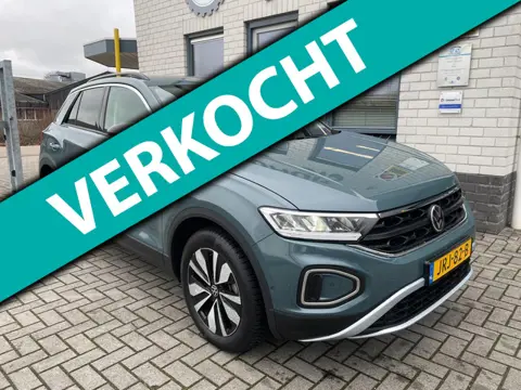 Volkswagen T-ROC 1.0 TSI Life Edition / Add. Cruise / Climate Controle / Telefoon / Navigatie / Carp