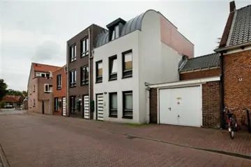 Woning aan de Oliesteeg te Amersfoort