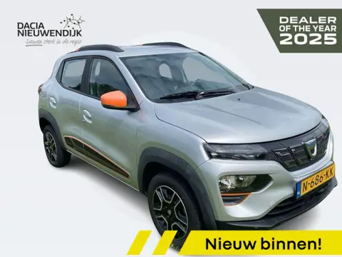 Dacia Spring Comfort Plus Orange Pack 27 kWh CAMERA | SENSOREN | AIRCO | CRUISE