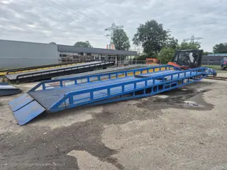 Chase  8 ton laadbrug loadingramp verladerämpe