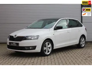 Skoda Rapid Spaceback 1.2 TSI Greentech Style Edition Pano/Trekhaak/PDC