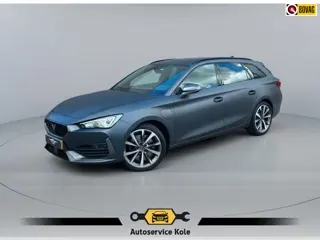 CUPRA Leon Sportstourer 1.4 e-Hybrid VZ Performance * Mat grijs * Startknop * Trekhaak * Memory *
