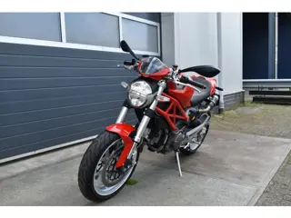 Ducati Tour Monster 1100