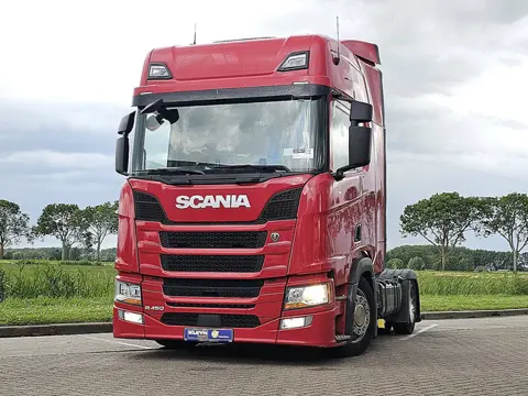 SCANIA R450