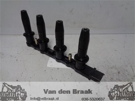 Opel Zafira 1.6 16V (A16XER) 2010-2013 Ontstekingsrail