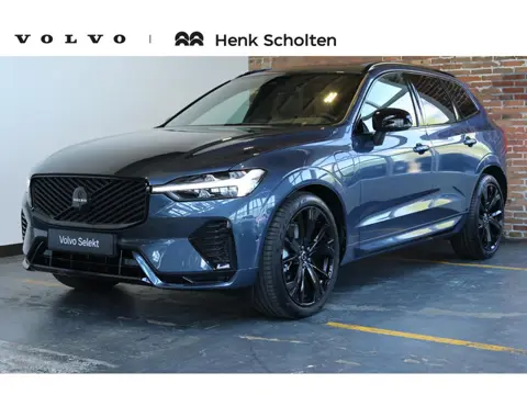 Volvo XC60 2.0 T8 Plug-in hybrid AWD Ultra Black Edition | Panoramadak | Luchtvering | Verwarmbare v