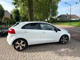 Kia Rio 1.2 CVVT Super Pack
